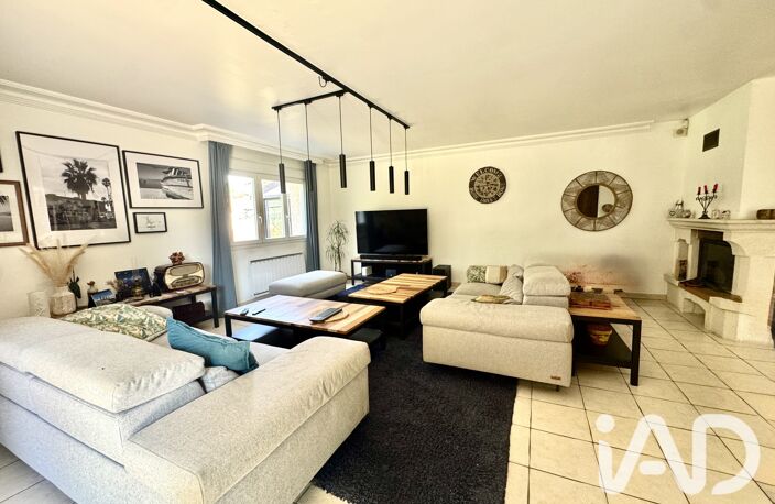 Vente Maison/villa 9 pièces — photo 4