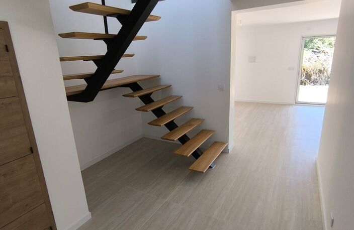 Vente Maison/villa 6 pièces — photo 3