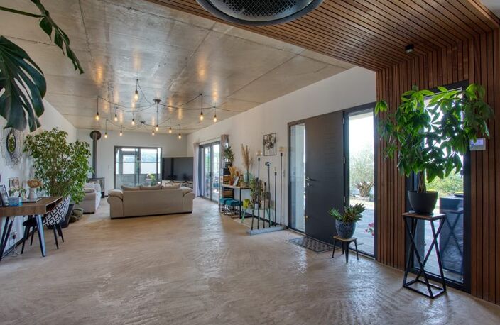 Contemporaine de 6 pièces principales — photo 2