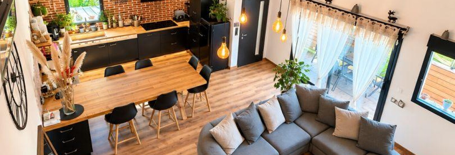 Commerce  286 m² à vendre à La Brillanne (04700)
