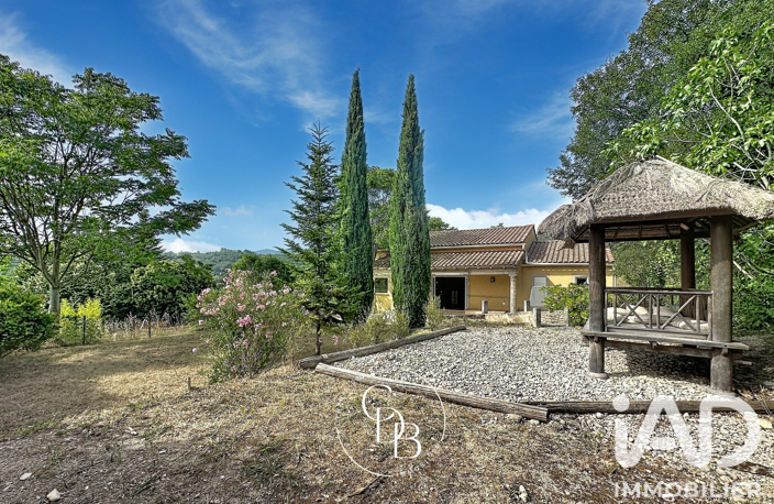 Vente Maison/villa 7 pièces — photo 2