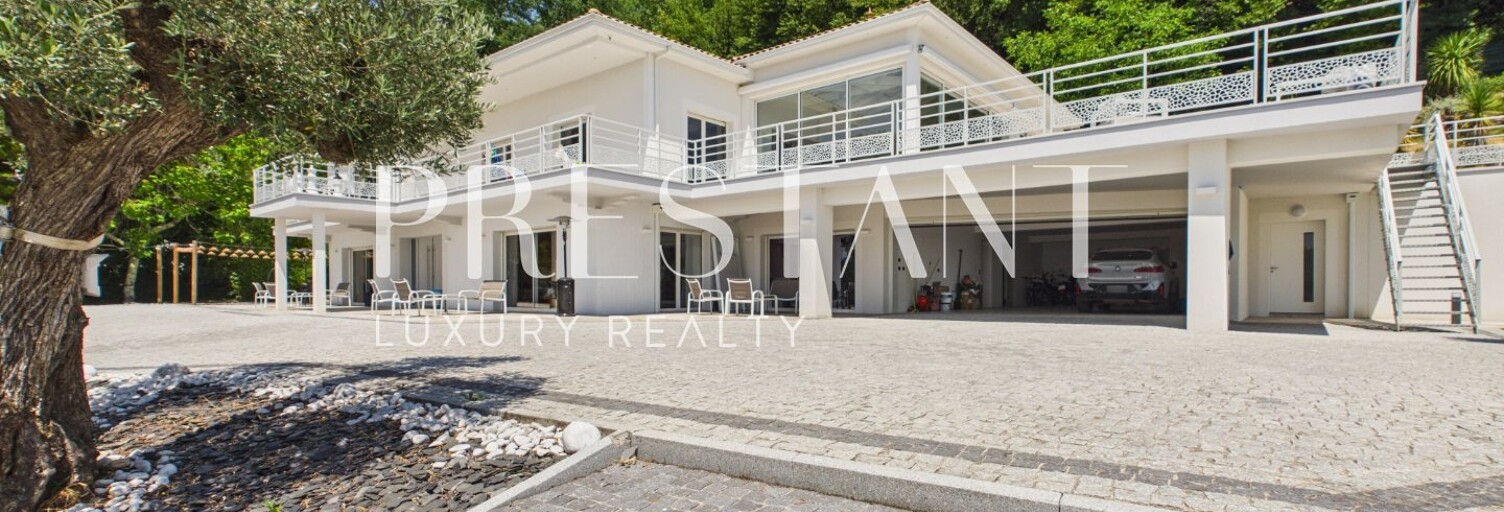 Maison 14 Pièces 546 m² à vendre à Bouliac (33270)