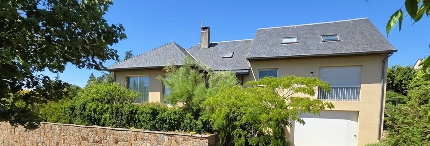 Maison 8 Pièces 220 m² à vendre à Sainte-Radegonde (12850)