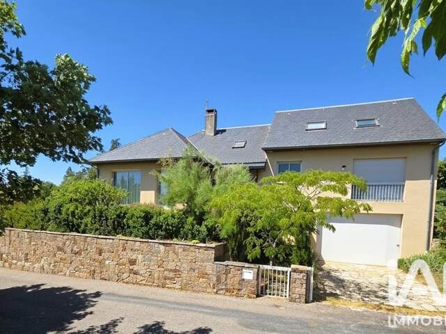 Vente Maison traditionnelle 8 pièces — photo du bien