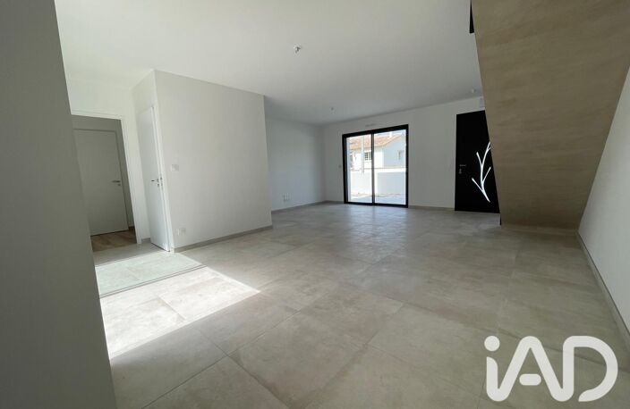 Vente Maison/villa 4 pièces — photo 2