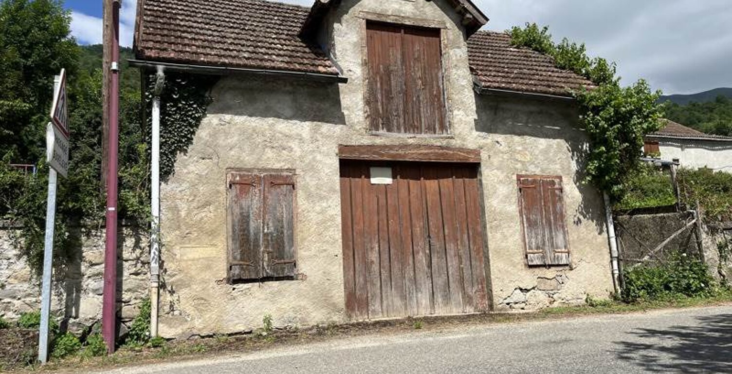 Maison en pierre de 0 pièces principales — photo 1