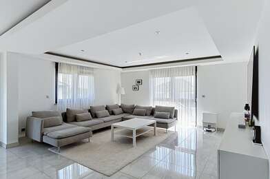 Appartement 5 pièces 299000 €