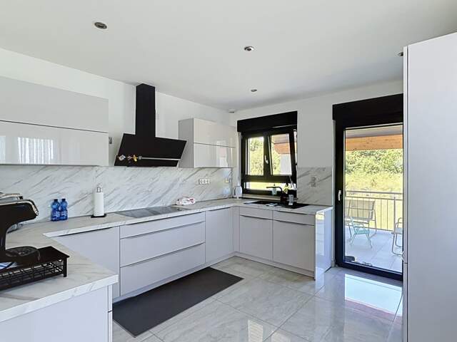 Vente Appartement 5 pièces — photo du bien