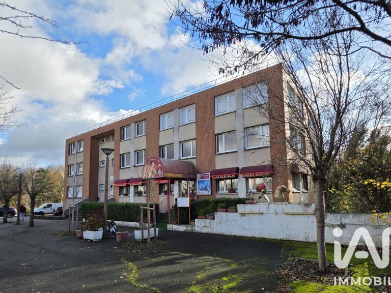 Vente Boutique/Local commercial 137 m&sup2; — photo 1