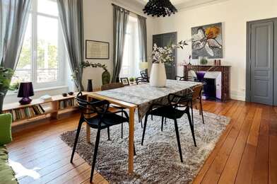 Appartement 5 pièces 214000 €