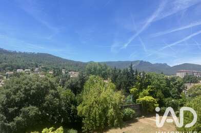 Appartement 4 pièces 185000 €