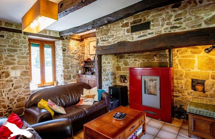Maison en pierre de 6 pièces principales — photo 4