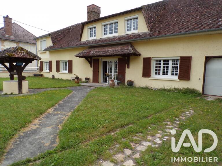 Vente Maison/villa 8 pièces — photo 1