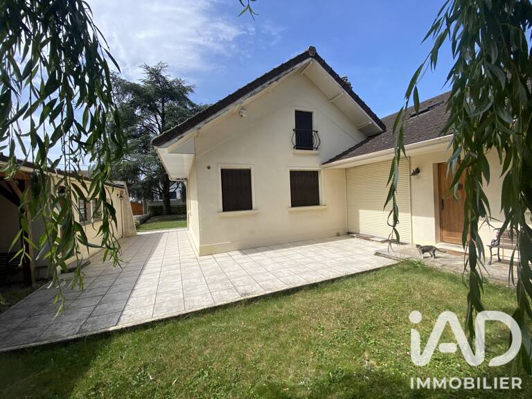 Vente Maison traditionnelle 7 pièces — photo 1