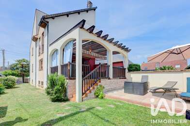 Maison 5 pièces 349000 €