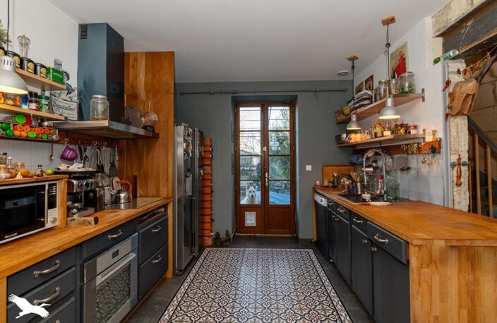 Maison en pierre de 5 pièces principales — photo 2