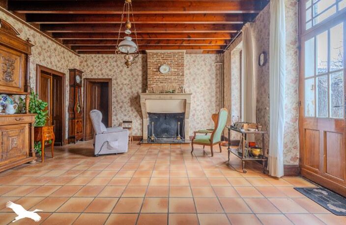 Maison en pierre de 8 pièces principales — photo 2