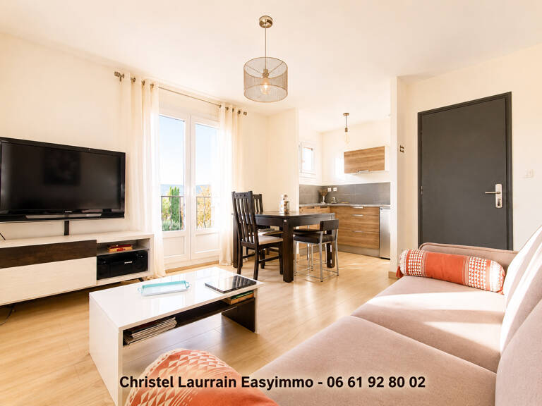 LES SALLES-SUR-VERDON   APPARTEMENT RÉNOVÉ AVEC GOÛT À DEUX — photo 1