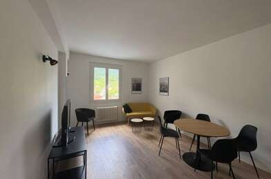 Appartement 2 pièces 1235 €
