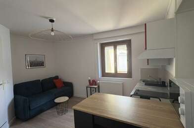 Appartement 1 pièces 720 €