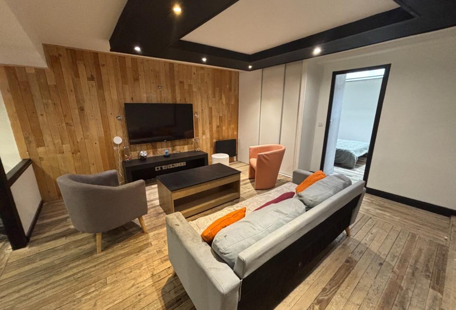Maison à vendre 5 pièces CHAURIAT (63117) — photo 1