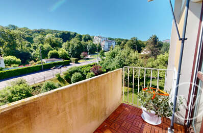 T5 en dernier étage avec ascenseur et balcon — photo du bien