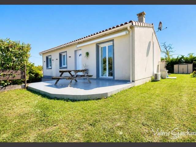 St Seurin sur l'isle, maison 3 chambres - jardin — photo du bien