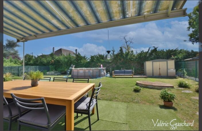 St Seurin sur l'isle, maison 3 chambres - jardin — photo 2
