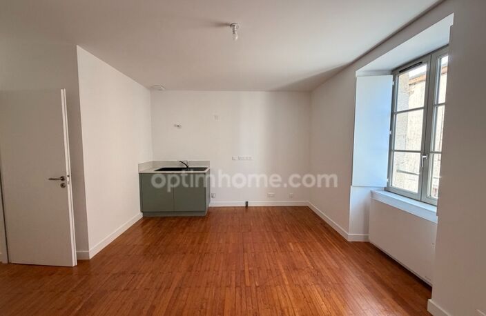 Appartement à vendre 3 pièces MORTAGNE SUR SEVRE (85) — photo 4