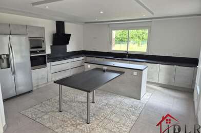 Maison 7 pièces 250000 €