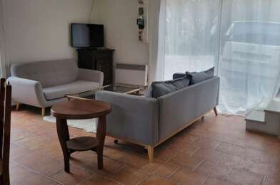 Maison 2 pièces 880 €