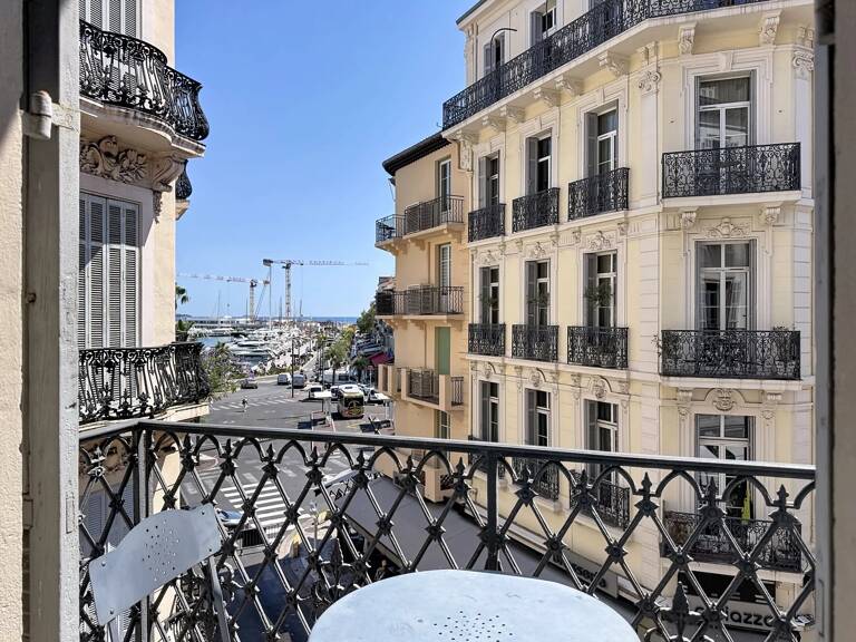 CANNES FORVILLE PALAIS 4P - BALCON VUE MER — photo 1