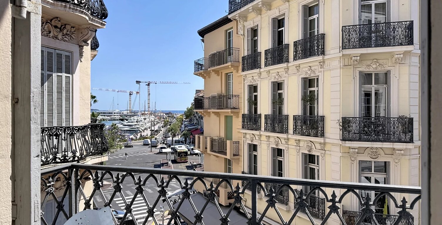 CANNES FORVILLE PALAIS 4P - BALCON VUE MER — photo 1