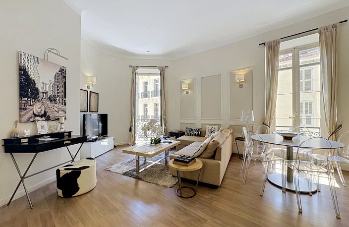 CANNES FORVILLE PALAIS 4P - BALCON VUE MER — photo 3