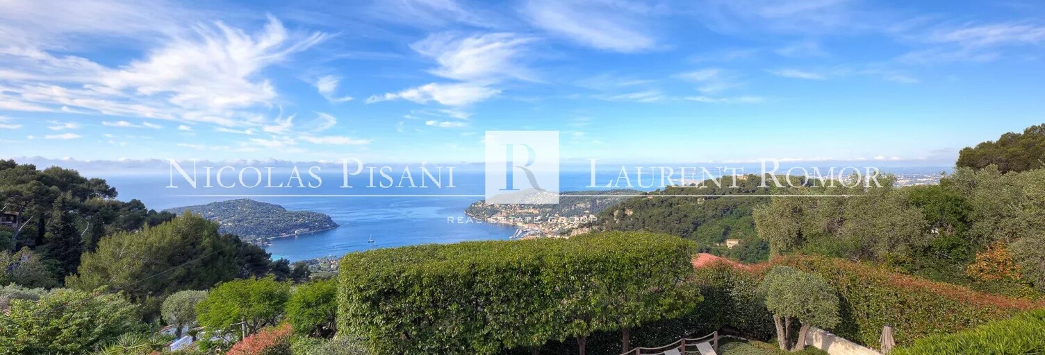 Maison 7 Pièces 284 m² à louer à Villefranche-sur-Mer (06230)