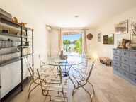 Appartement type Maison - 4 PIECES - Terrasse - Parking - CORNE — photo 2