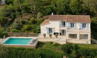 Maison 7 Pièces 180 m² à vendre à Tourrettes-sur-Loup (06140)