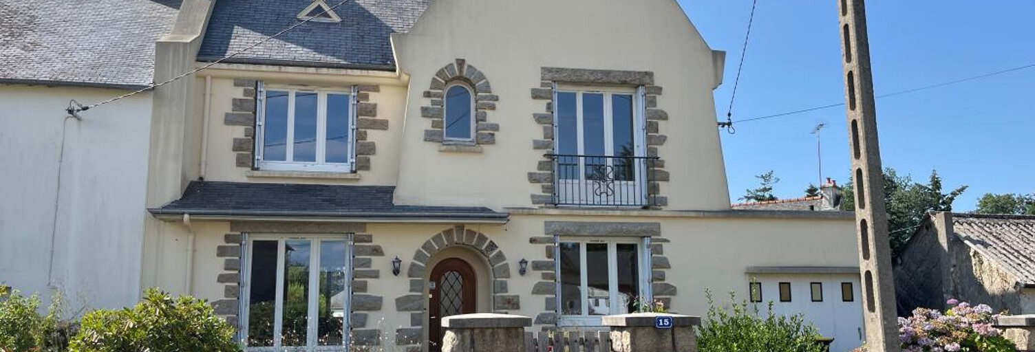 Maison 5 Pièces 121 m² à vendre à Rostrenen (22110)