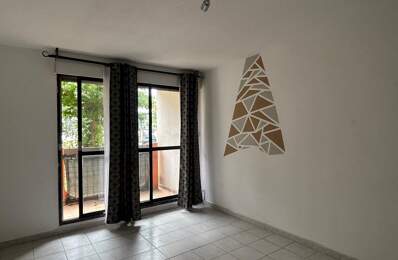 Studio à louer — photo du bien