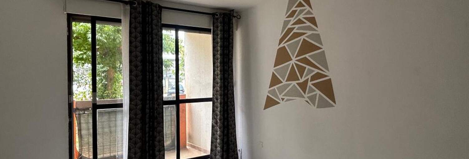 Appartement 1 Pièce 27 m² à louer à Nîmes (30900)