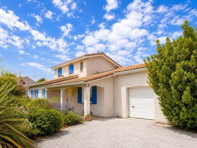 Maison À Vendre — photo du bien