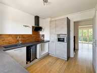 EVREUX - Maison familiale en triplex - 3 chambres, garage et jardin — photo 3