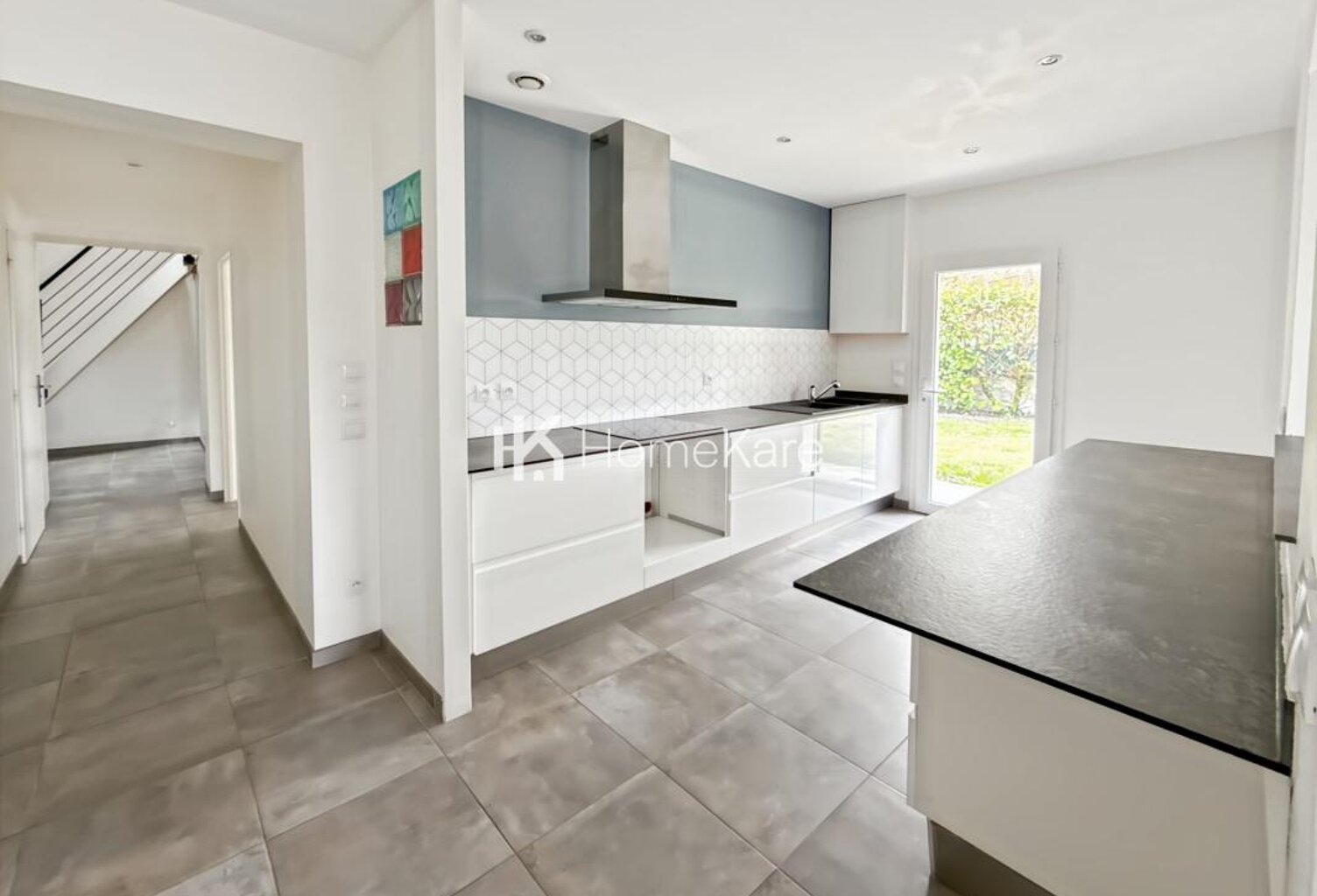 BELLE RENOVATION — photo 1