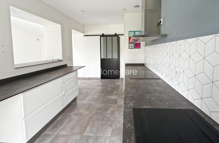 BELLE RENOVATION — photo 2