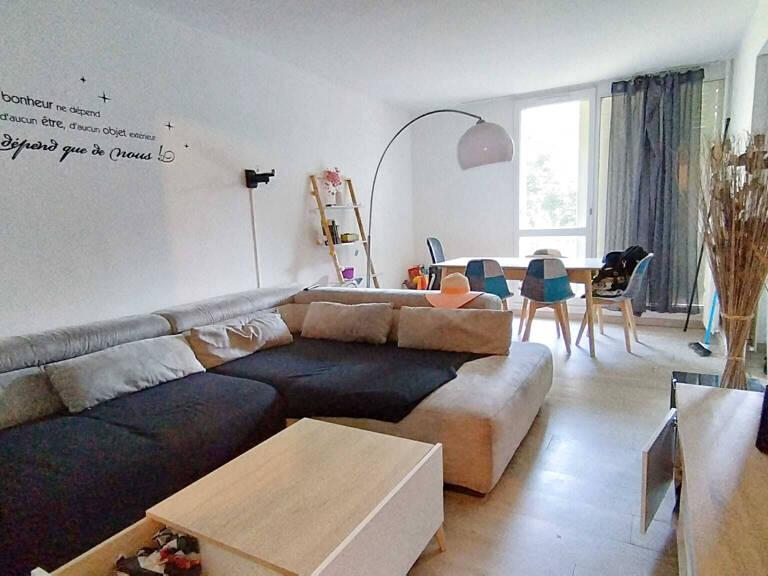 Lumineux 3 pièces de 67 m2 avec vue dégagée   Cergy — photo 1