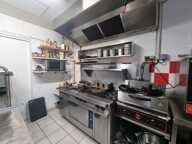 Fonds de commerce à vendre LE POIRE SUR VIE (85), 20 min de La Roche sur Yon, RESTAURANT avec logement — photo 2
