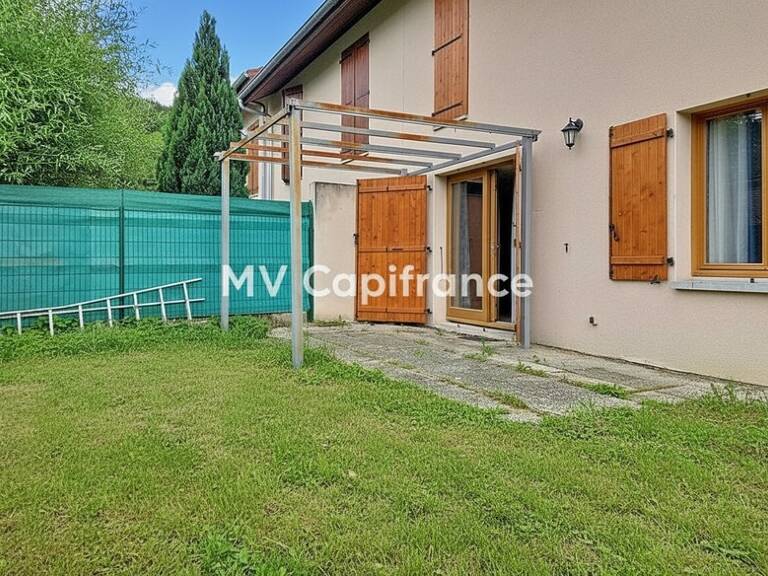 Maison mitoyenne 5 pièces – Cranves-Sales, proche Saint-Cergues (74) — photo 1