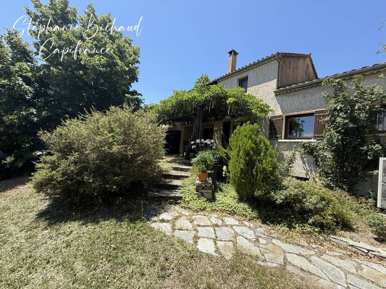 PROPRIETE à vendre 7 pièces CHATEAUVIEUX (05) — photo 1
