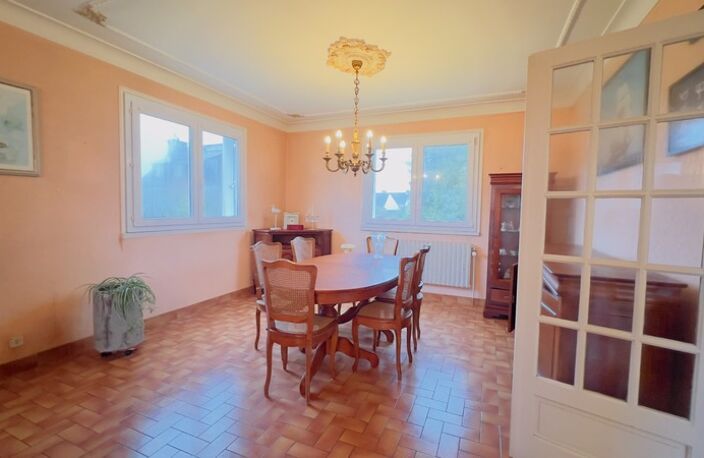 BRIEC (29) – Maison T6 à vendre 156 m² habitables – 242 m² utiles Sous-sol intégral Terrain de 1 547 m² — photo 4