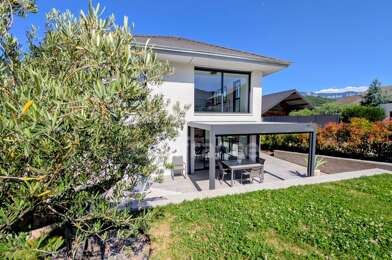 Maison 4 pièces 700000 €